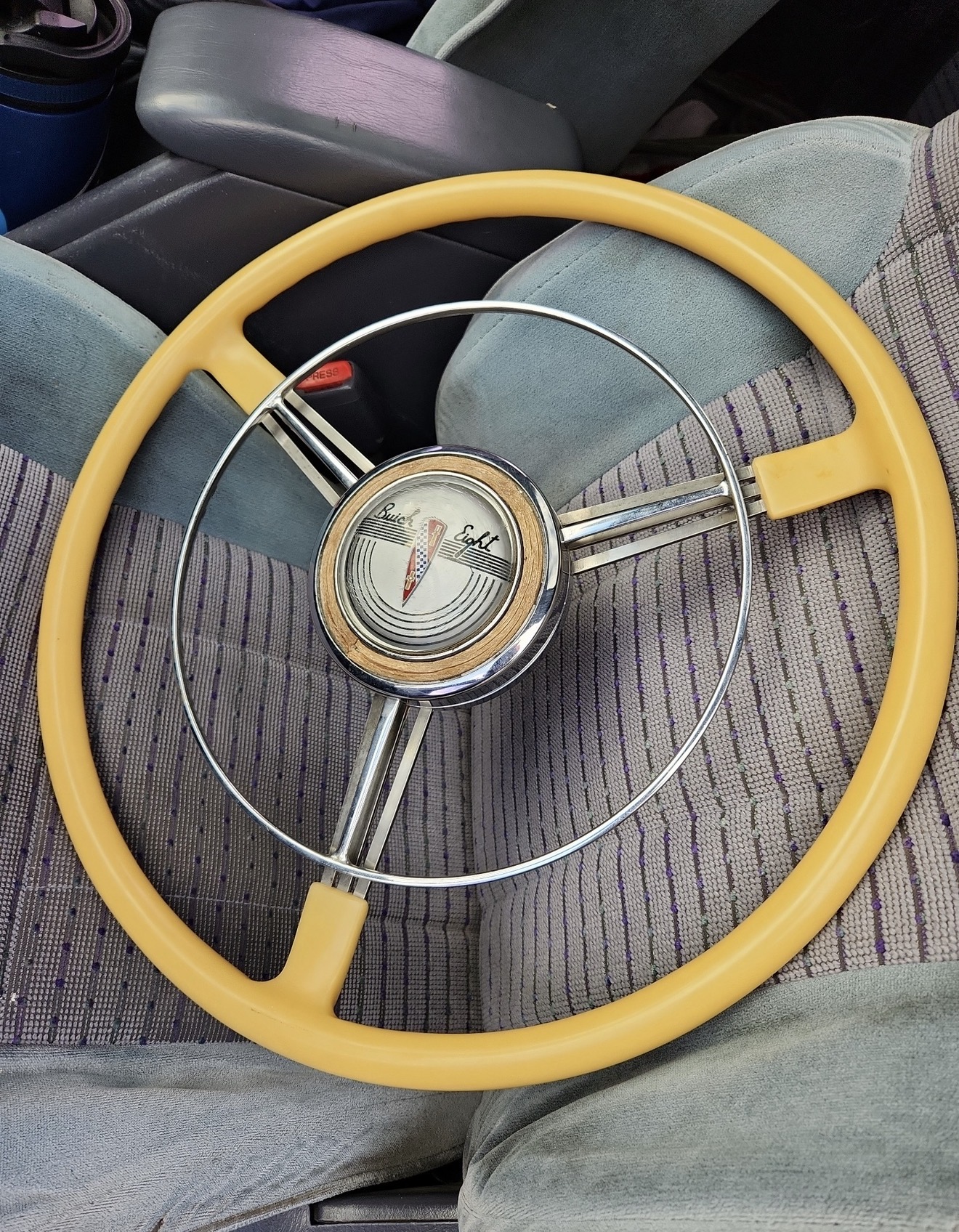 Vintage Buick Eight wheel